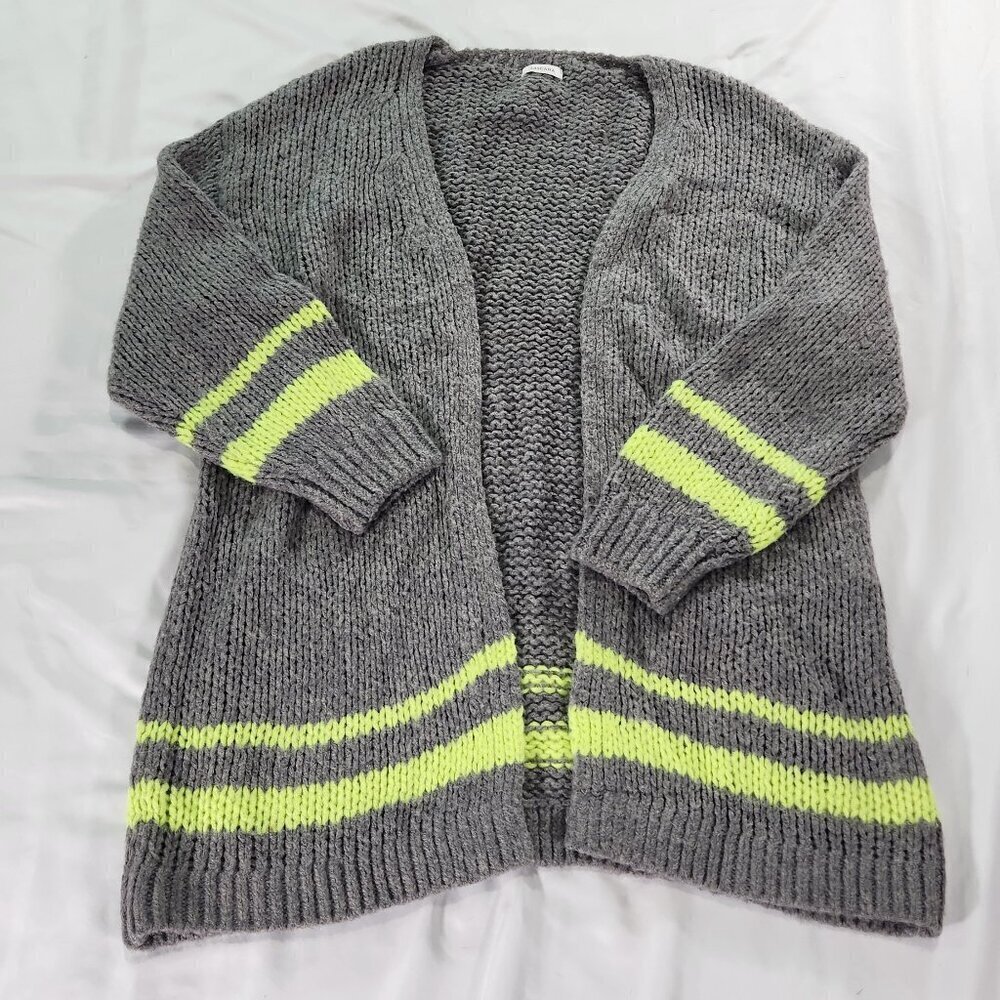 Super Soft Cardigan. Lascana size 12/14
Lot G